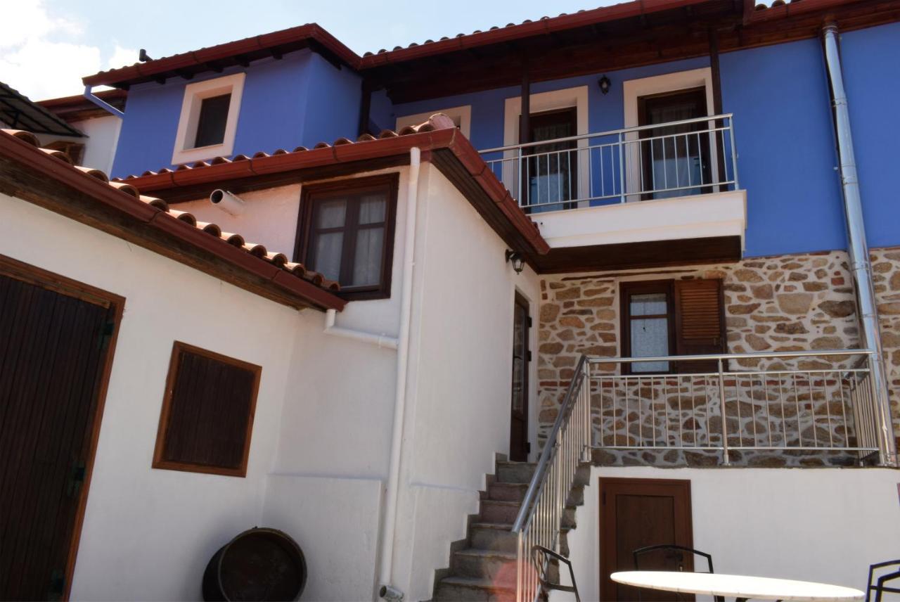 Вилла Renovated Old Manor House With Yard Арнея Экстерьер фото