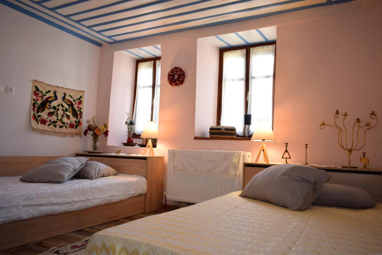 Вилла Renovated Old Manor House With Yard Арнея Экстерьер фото